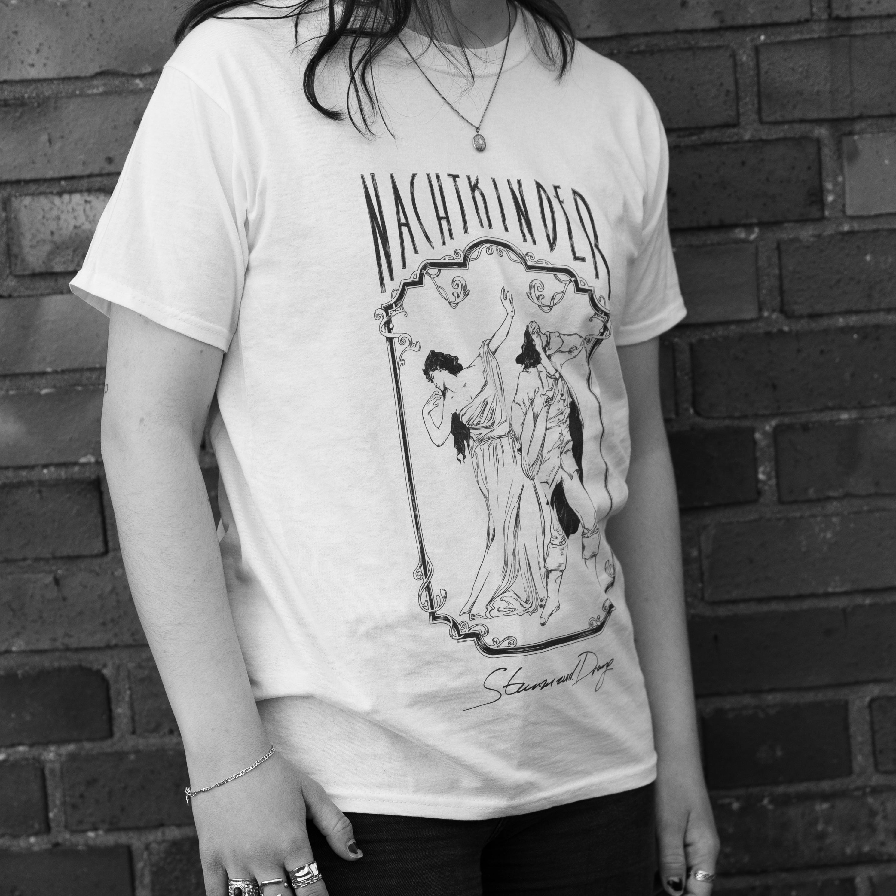 Nachtkinder Shirt weiß